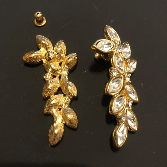 Monet Pierced Earrings Clear Faceted Glass Rhinestones VTG Signed 70s - Picture 3 of 4